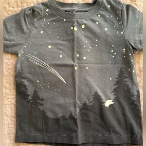 Peek shirt 18-24 months “keep your eyes on the stars and feet on the ground”